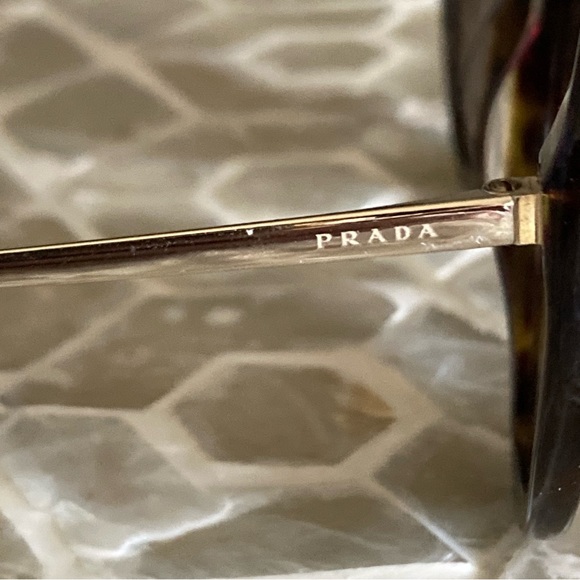 Prada SPR18XS sunnies in 2AU4P0 ‘Havana’ - Picture 9 of 14